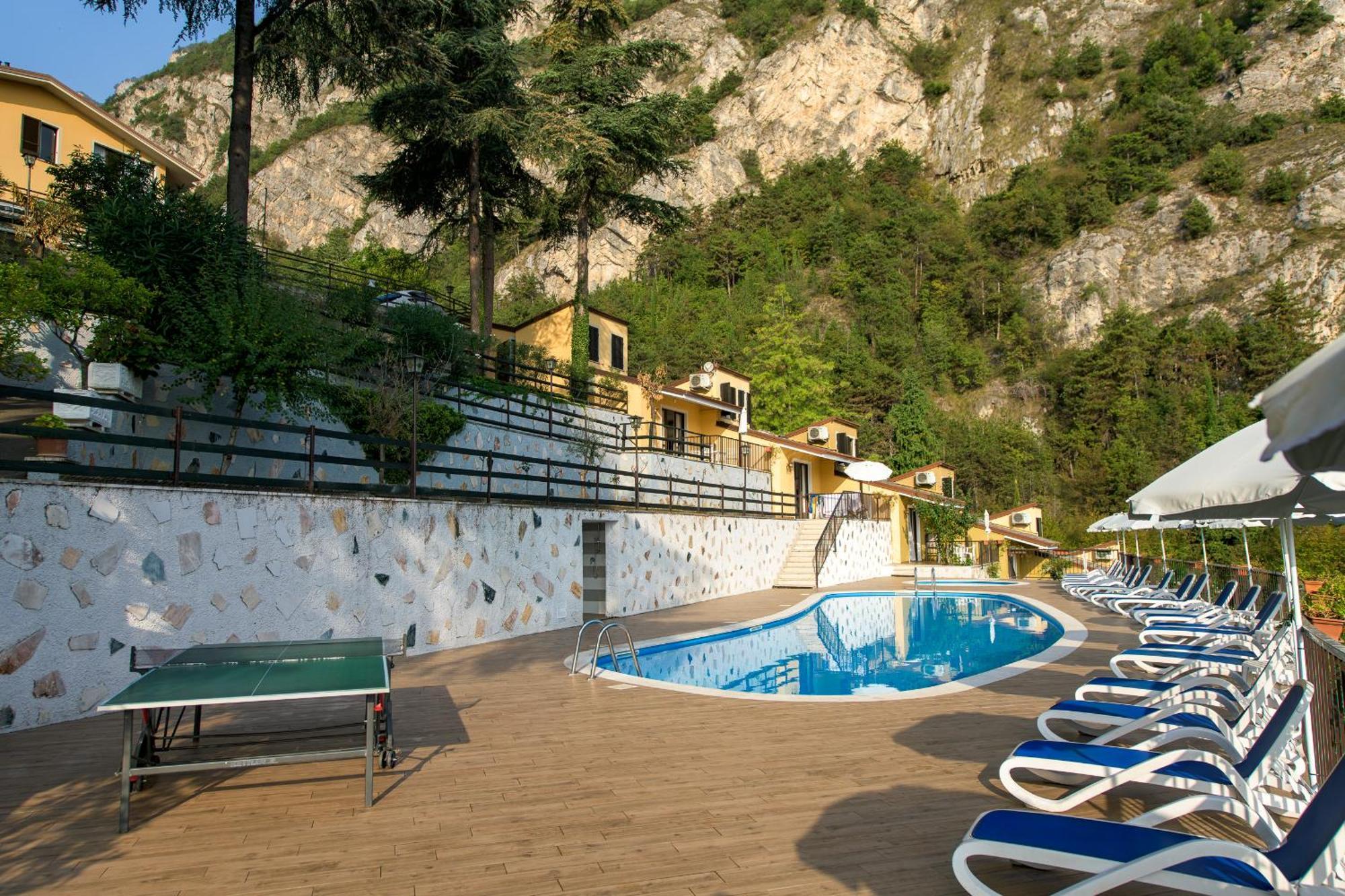 Residence Oasi Limone sul Garda Exterior photo